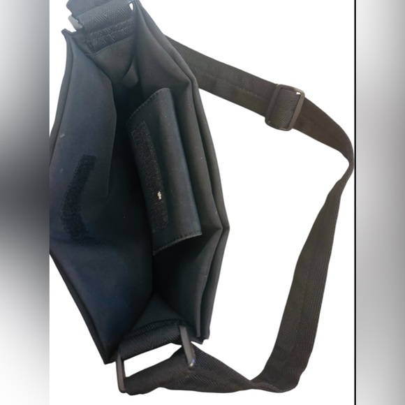 Q & A Dual Pouch Crossbody Bag  Black - Picture 4 of 5